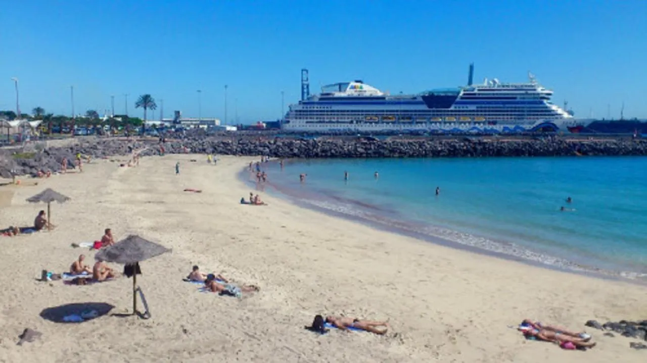 Apartment Vivienda Vacacional Puerto del Rosario  Spain